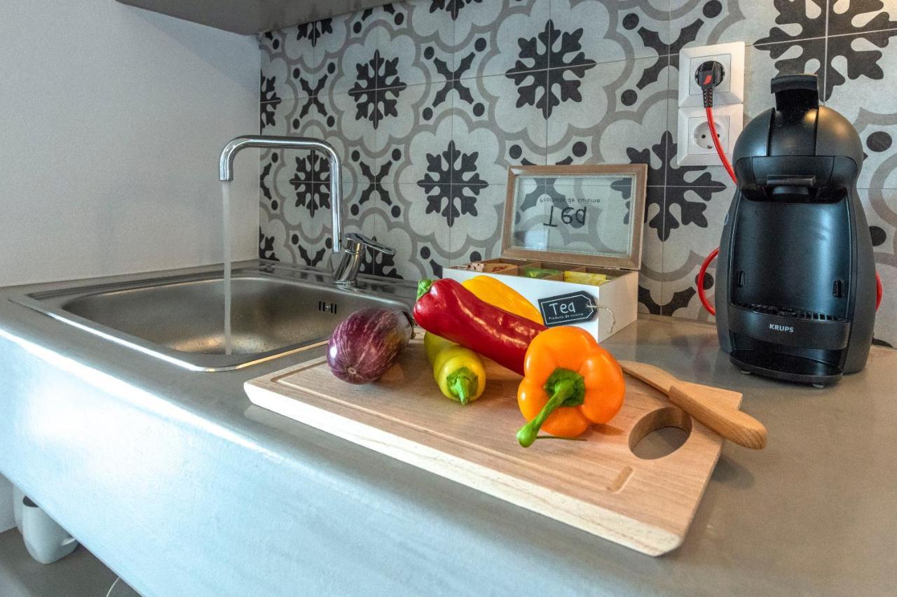 אדאמאס Aelia Suites מראה חיצוני תמונה